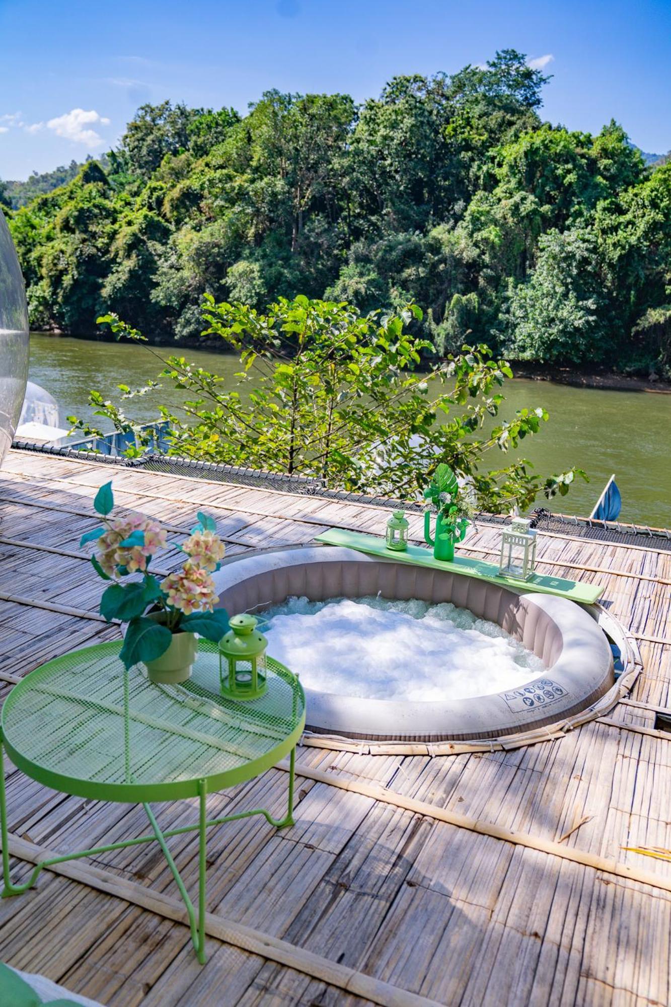 The Three Bubble Houses Ban Huai Maenam Noi Exterior foto
